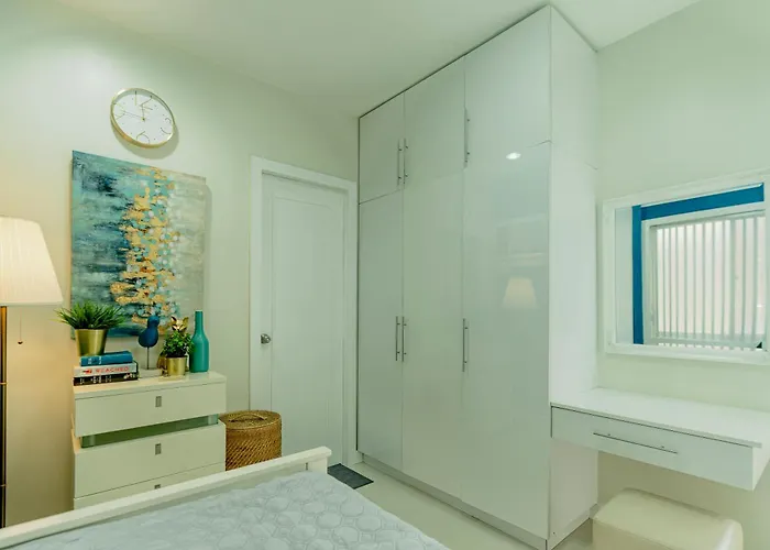 Cozy Modern 2br Loft, Monterrazas, Vakantiehuis *