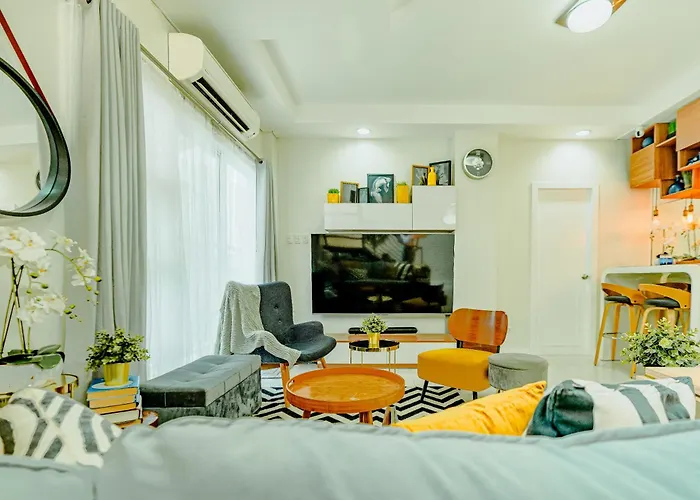 Cozy Modern 2br Loft, Monterrazas, Vakantiehuis
