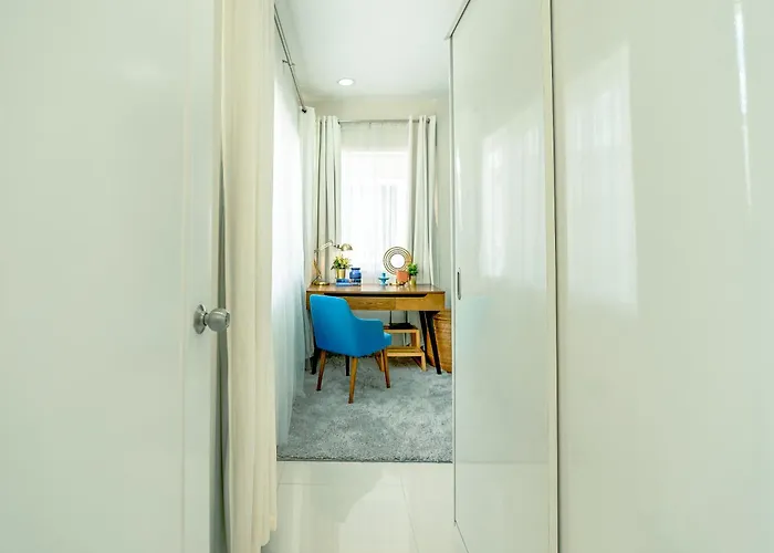 Vakantiehuis Cozy Modern 2br Loft, Monterrazas,