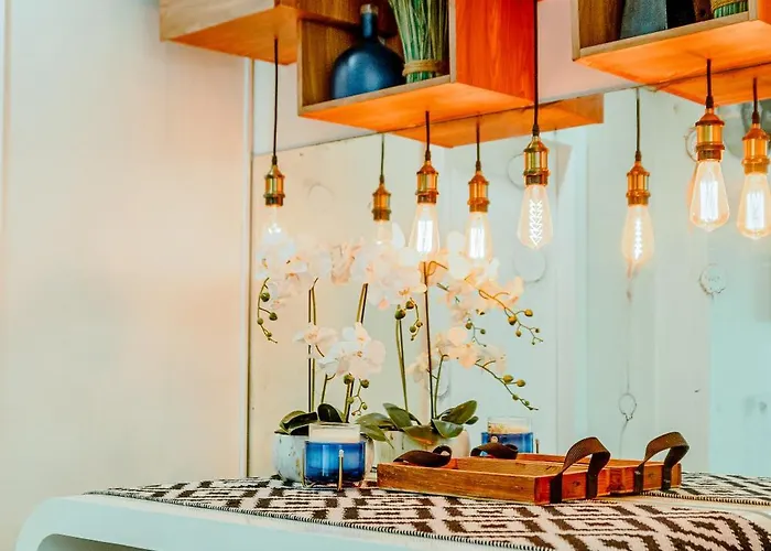 Cozy Modern 2br Loft, Monterrazas, *